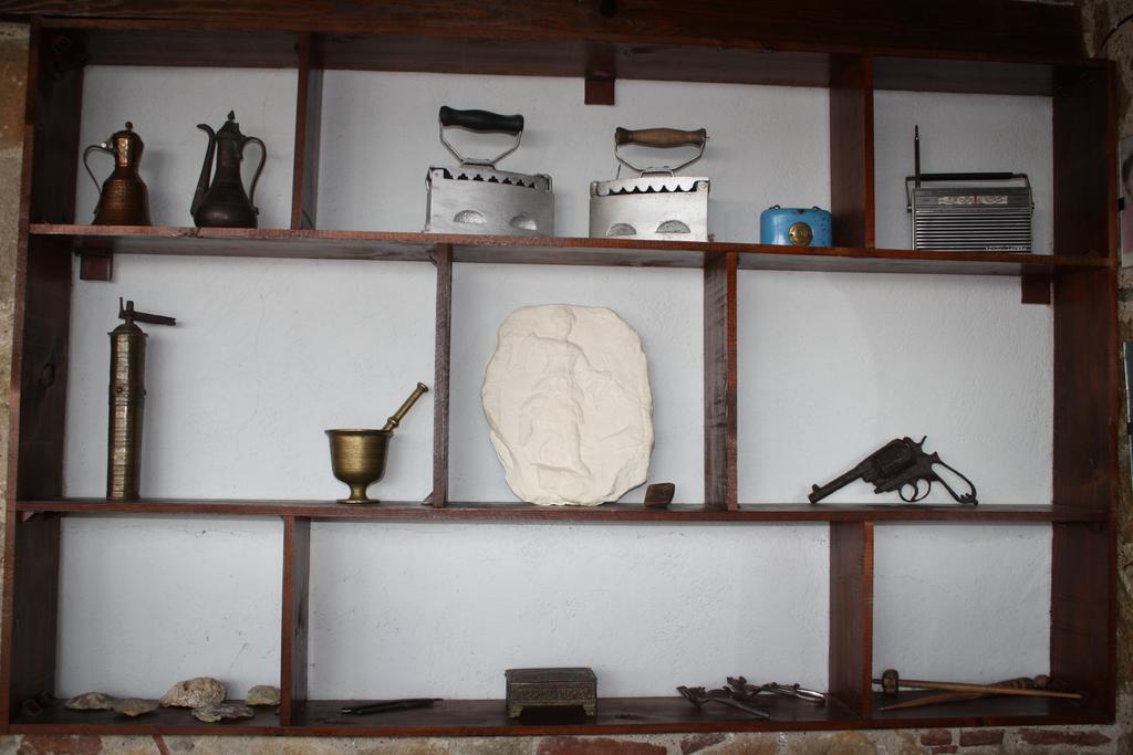 Guesthouse To Spiti Τou Gakou Nestorion ภายนอก รูปภาพ
