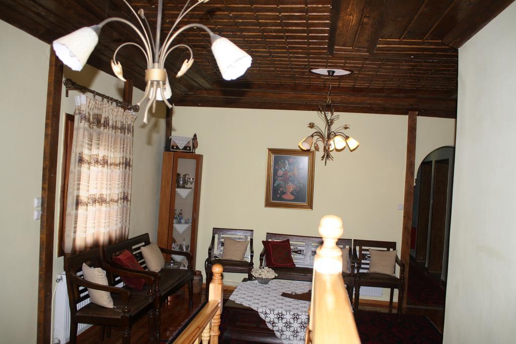 Guesthouse To Spiti Τou Gakou Nestorion ภายนอก รูปภาพ