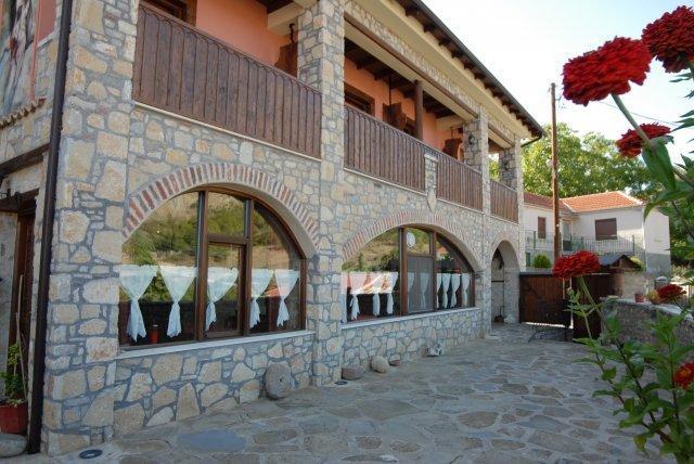 Guesthouse To Spiti Τou Gakou Nestorion ภายนอก รูปภาพ